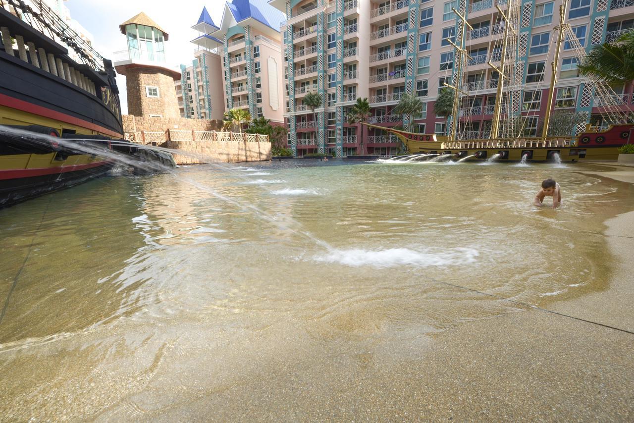 Caribbean Hotel Resort Pattaya Exterior photo